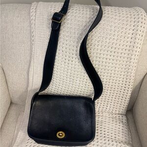 EUC Vintage Coach Purse